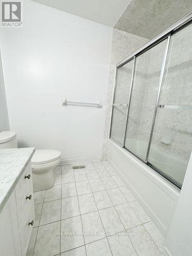 168 Keystar Court, Vaughan (Vellore Village), ON - Indoor Photo Showing Bathroom