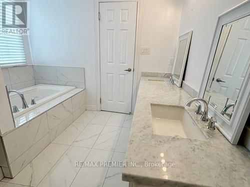 168 Keystar Court, Vaughan (Vellore Village), ON - Indoor Photo Showing Bathroom