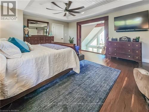 112 Tamarac Road, Northern Bruce Peninsula, ON - Indoor Photo Showing Bedroom