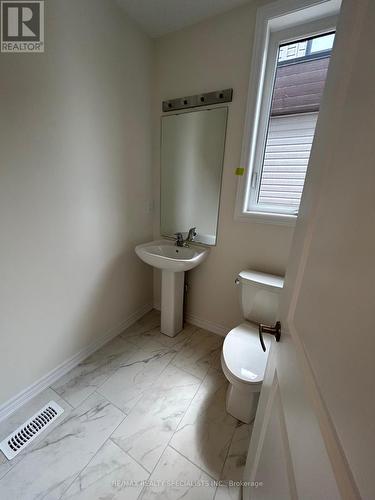 147 Rosanne Circle, Wasaga Beach, ON - Indoor Photo Showing Bathroom