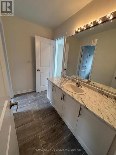 147 Rosanne Circle, Wasaga Beach, ON - Indoor Photo Showing Bathroom