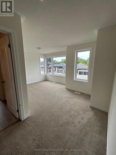 147 Rosanne Circle, Wasaga Beach, ON - Indoor Photo Showing Other Room