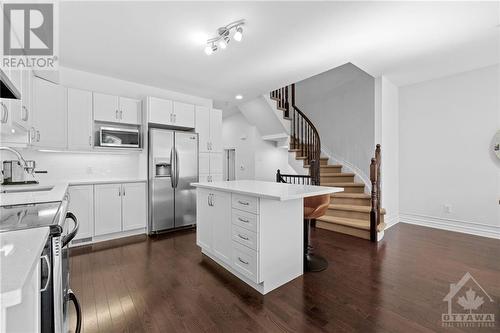 242 Stedman Street, Ottawa, ON - Indoor Photo Showing Kitchen