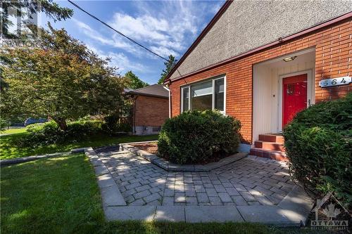 Front Door - 564 Highcroft Avenue, Ottawa, ON - Outdoor