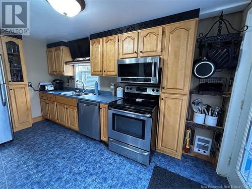 102/104 Kenmore Drive, Moncton, NB - Indoor Photo Showing Kitchen With Double Sink