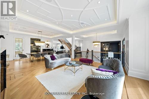 148 Munro Boulevard, Toronto (St. Andrew-Windfields), ON - Indoor Photo Showing Living Room