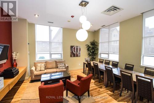 203 - 4 Elsinore Path, Toronto (New Toronto), ON - Indoor