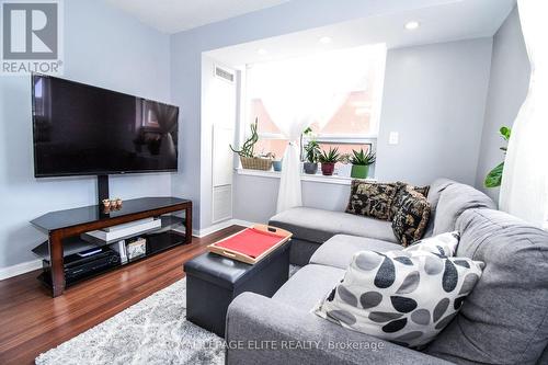 203 - 4 Elsinore Path, Toronto (New Toronto), ON - Indoor Photo Showing Living Room