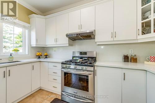 9 Solidarity Court, Brampton (Bram West), ON - Indoor Photo Showing Kitchen