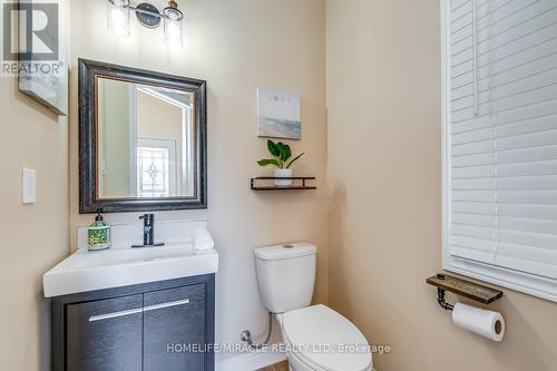 9 Solidarity Court, Brampton (Bram West), ON - Indoor Photo Showing Bathroom