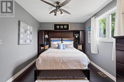 263 Barrick Road, Port Colborne, ON - Indoor Photo Showing Bedroom