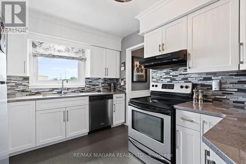 263 Barrick Road, Port Colborne, ON - Indoor Photo Showing Kitchen