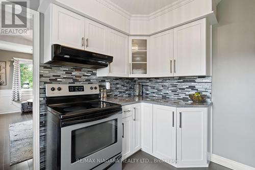 263 Barrick Road, Port Colborne, ON - Indoor Photo Showing Kitchen