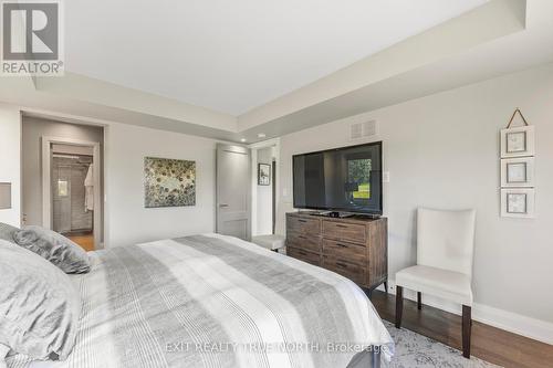 80 Links Trail, Georgian Bay, ON - Indoor Photo Showing Bedroom