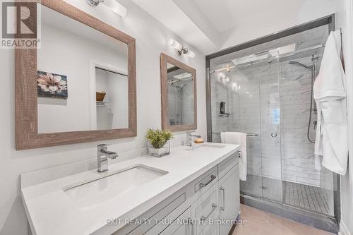 80 Links Trail, Georgian Bay, ON - Indoor Photo Showing Bathroom