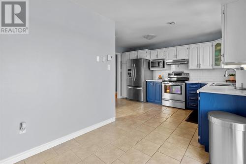 42 Imogene Crescent, Paradise, NL - Indoor Photo Showing Kitchen