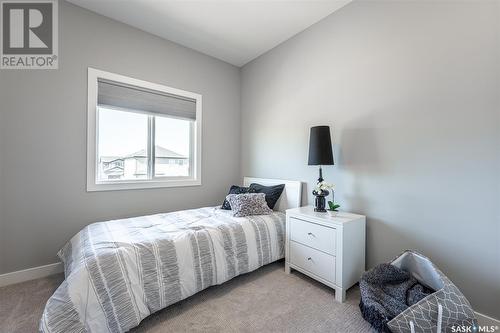 301 Brighton Boulevard, Saskatoon, SK - Indoor Photo Showing Bedroom