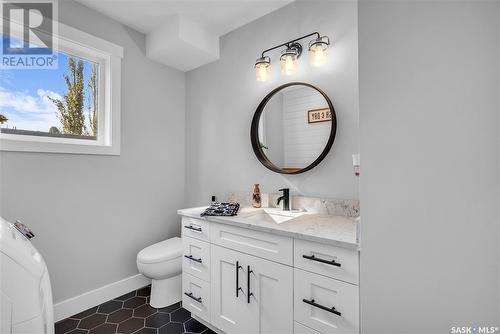 150 Batoche Crescent, Saskatoon, SK - Indoor Photo Showing Bathroom