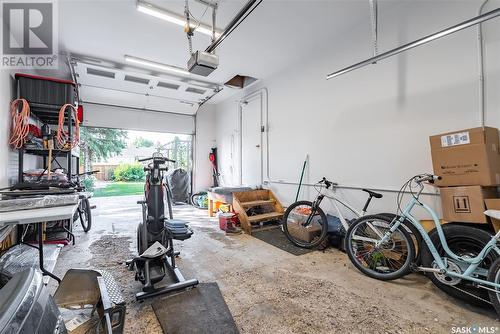 150 Batoche Crescent, Saskatoon, SK - Indoor Photo Showing Garage