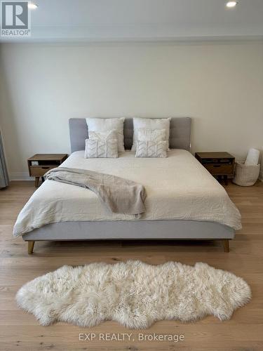 24 Upbound Court, East Gwillimbury (Holland Landing), ON - Indoor Photo Showing Bedroom