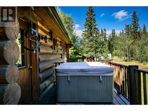 811 Chasm Road, Clinton, BC - Outdoor