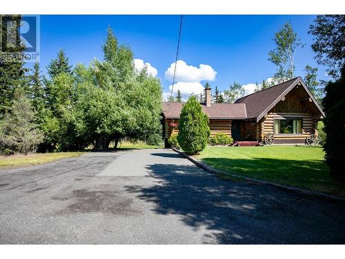 811 Chasm Road, Clinton, BC - Outdoor