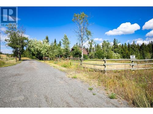 811 Chasm Road, Clinton, BC - Outdoor