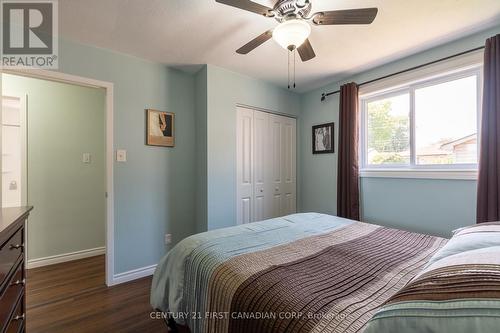 90 Moore Street, Aylmer (Ay), ON - Indoor Photo Showing Bedroom