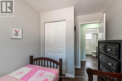 90 Moore Street, Aylmer (Ay), ON - Indoor Photo Showing Bedroom