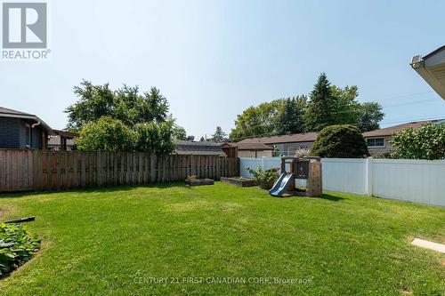 90 Moore Street, Aylmer (Ay), ON - Outdoor With Backyard