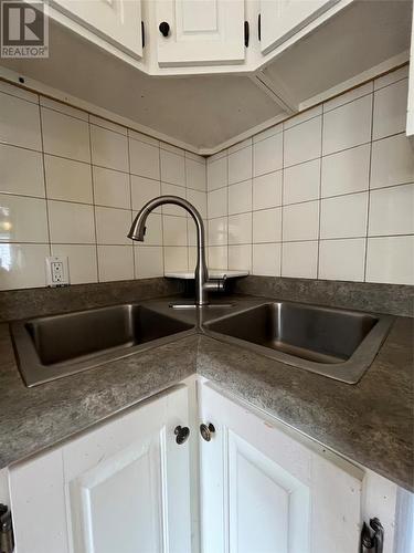 10 Macklin Place, St.John’S, NL - Indoor Photo Showing Kitchen