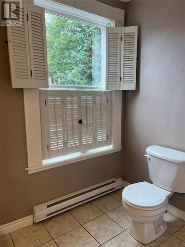 10 Macklin Place, St.John’S, NL - Indoor Photo Showing Bathroom