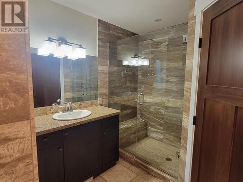 1030 Mcrae Road, Quesnel, BC - Indoor Photo Showing Bathroom