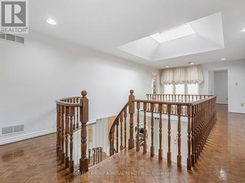 582 Spring Gate Boulevard, Vaughan, ON - Indoor Photo Showing Other Room