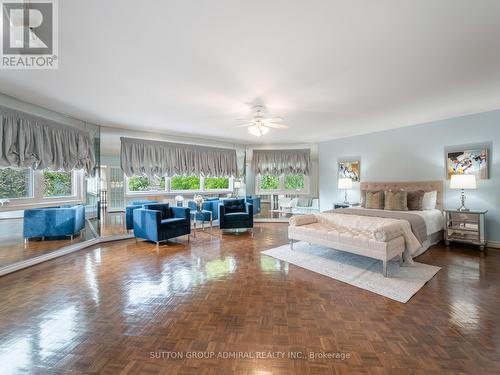 582 Spring Gate Boulevard, Vaughan, ON - Indoor Photo Showing Bedroom