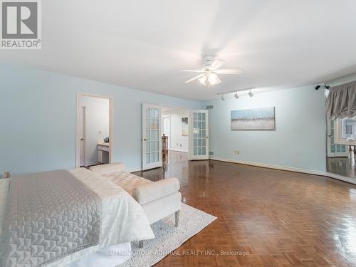 582 Spring Gate Boulevard, Vaughan, ON - Indoor Photo Showing Bedroom