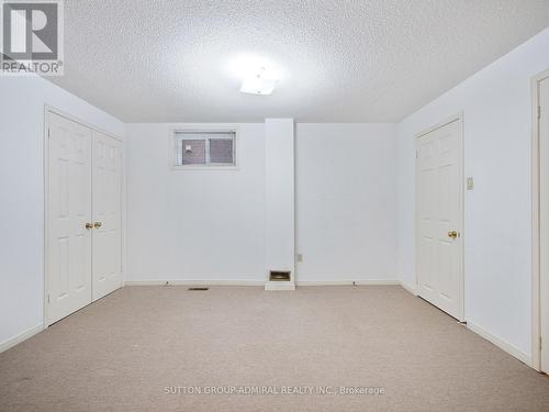 582 Spring Gate Boulevard, Vaughan, ON - Indoor Photo Showing Other Room