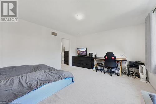 18 Curtis Street, Breslau, ON - Indoor Photo Showing Bedroom