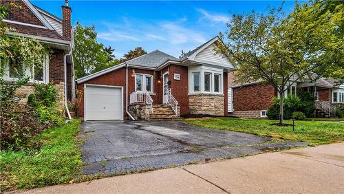 139 Longwood Road N, Hamilton, ON - Outdoor With Facade