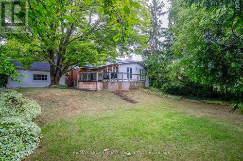 16 Durham Road, Hamilton (Stoney Creek), ON - Outdoor