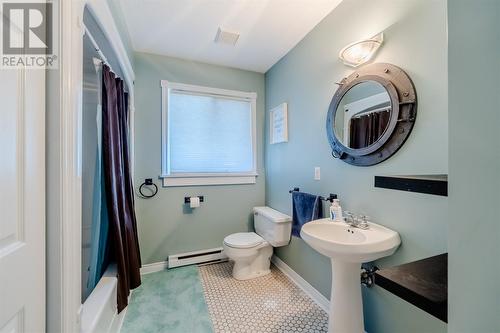 101 Motion Bay Road, Maddox Cove Petty Harbour, NL - Indoor Photo Showing Bathroom