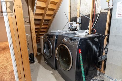 411 315 Hampton Circle, Saskatoon, SK - Indoor Photo Showing Laundry Room