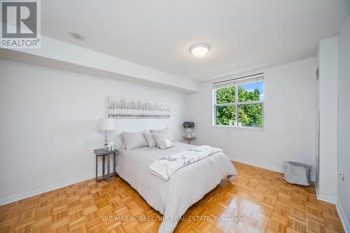 410 - 2500 Rutherford Road, Vaughan, ON - Indoor Photo Showing Bedroom