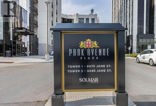 803 - 9085 Jane Street, Vaughan, ON - Outdoor