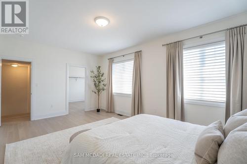 1949 Barbertown Road, Mississauga (Central Erin Mills), ON - Indoor Photo Showing Bedroom