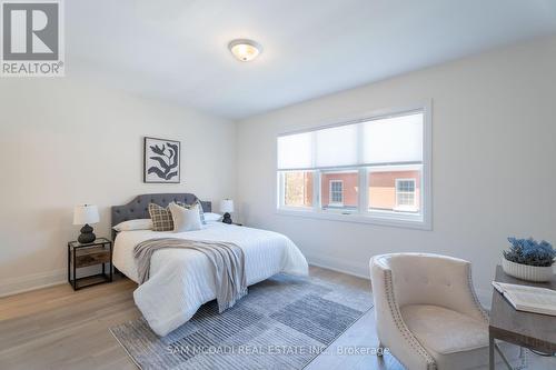 1949 Barbertown Road, Mississauga (Central Erin Mills), ON - Indoor Photo Showing Bedroom