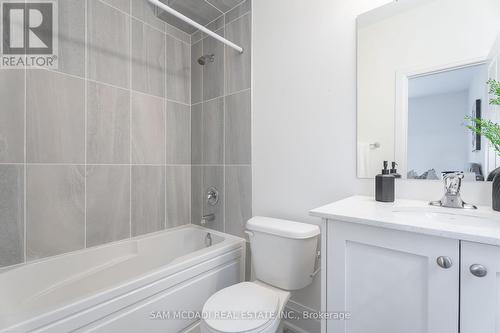 1949 Barbertown Road, Mississauga (Central Erin Mills), ON - Indoor Photo Showing Bathroom