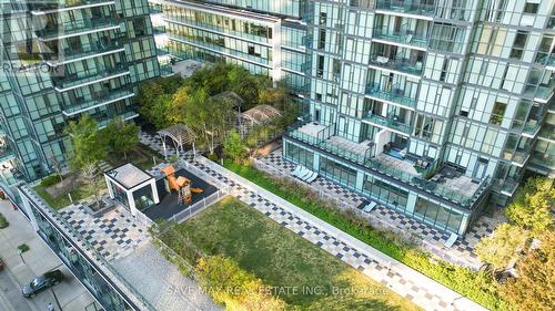 2908 - 4070 Confederation Parkway, Mississauga, ON - Outdoor