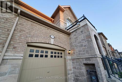 35 Merrybrook Trail, Brampton (Northwest Brampton), ON - Outdoor