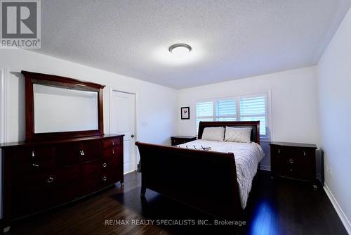 35 Merrybrook Trail, Brampton (Northwest Brampton), ON - Indoor Photo Showing Bedroom